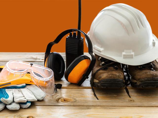 Arbeitskleidung Ausrüstung Schutzbekleidung Schuhe Helm Handschuhe